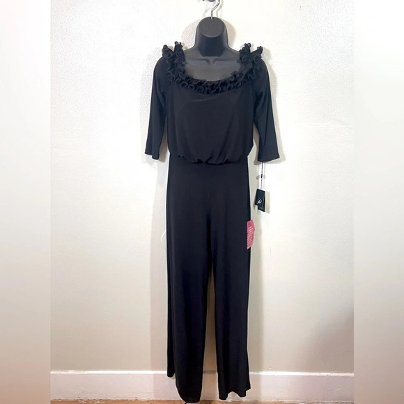 Adrianna Papell Ruffled Off-The-Shoulder Jumpsuit size 4 - Picture 6 of 11